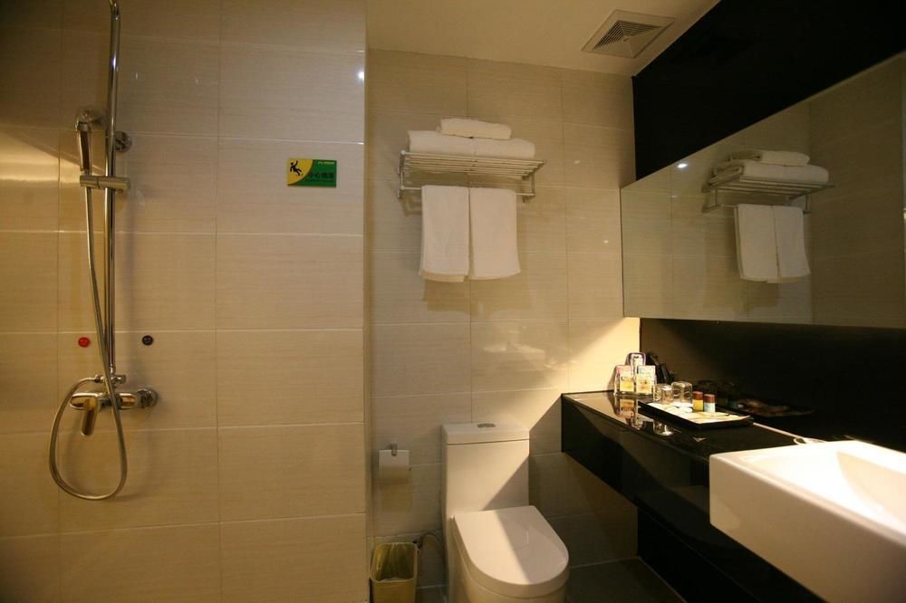 Bella Ingenious Hotel Dongying Exterior photo