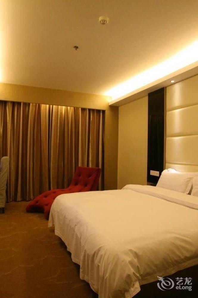 Bella Ingenious Hotel Dongying Exterior photo